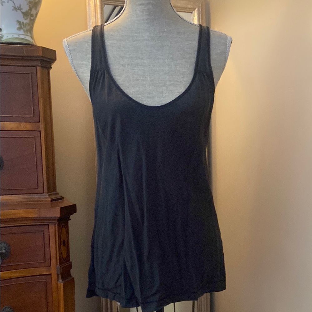 Lululemon black loose fit open back tank Small